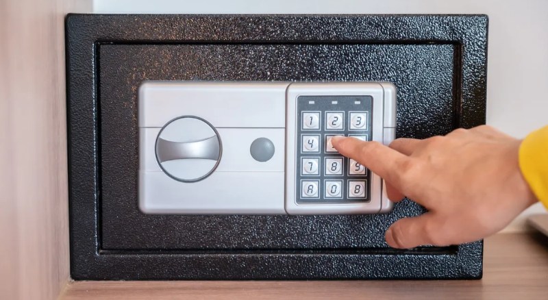 nhập sai mật khẩu khi sử dụng két sắt