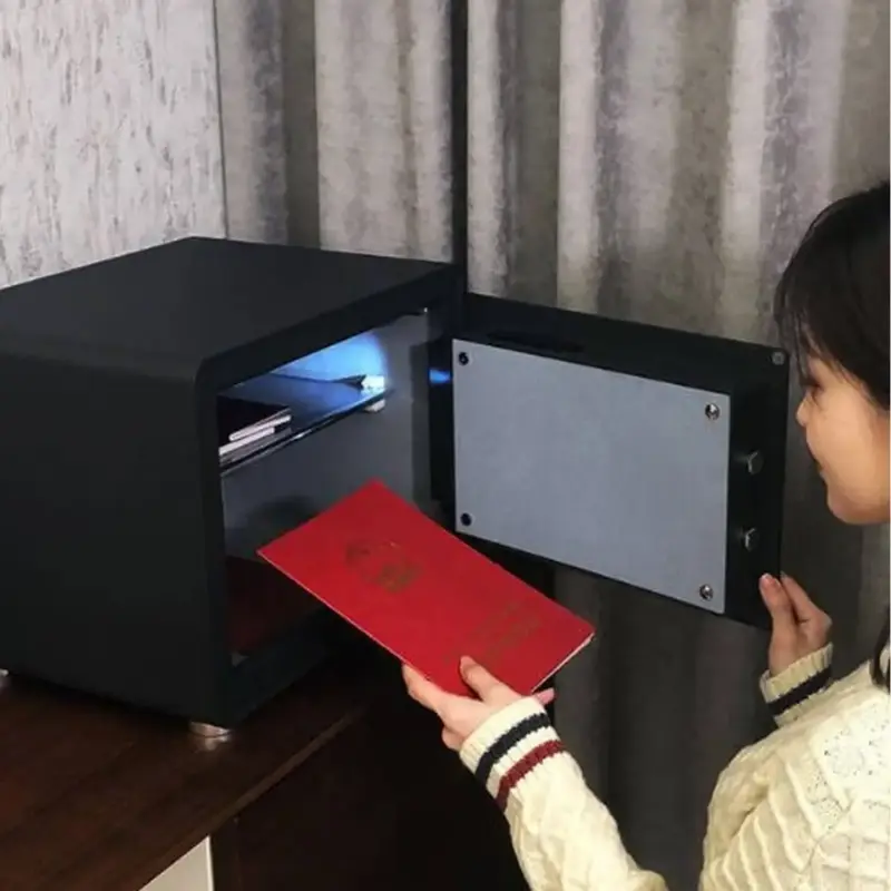 Két sắt giúp bảo vệ tài sản giá trị và giấy tờ quan trọng trong gia đình