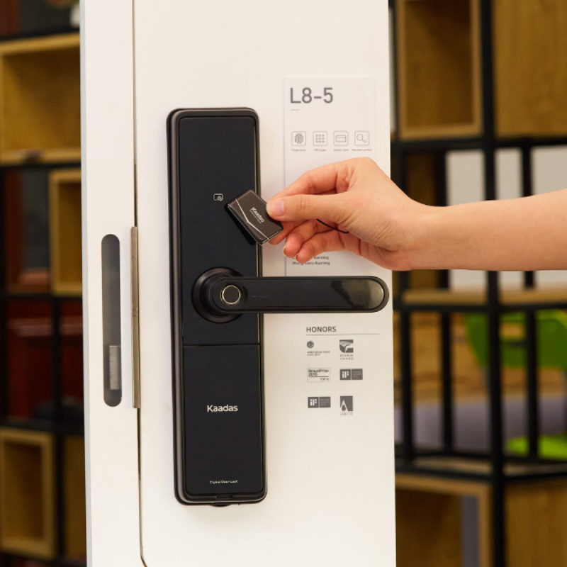 Kaadas L8 – Khóa từ chung cư