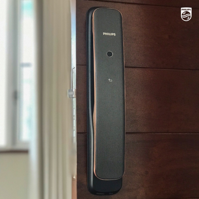 khóa cửa đại sảnh điện tử