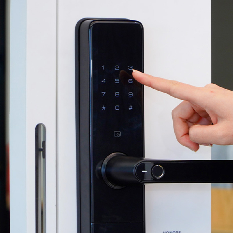 Kinh nghiệm chọn mua khóa cửa phòng ngủ vân tay phù hợp