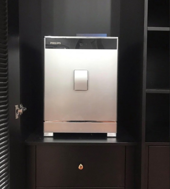 ngoại hình Philips SBX701-6B0