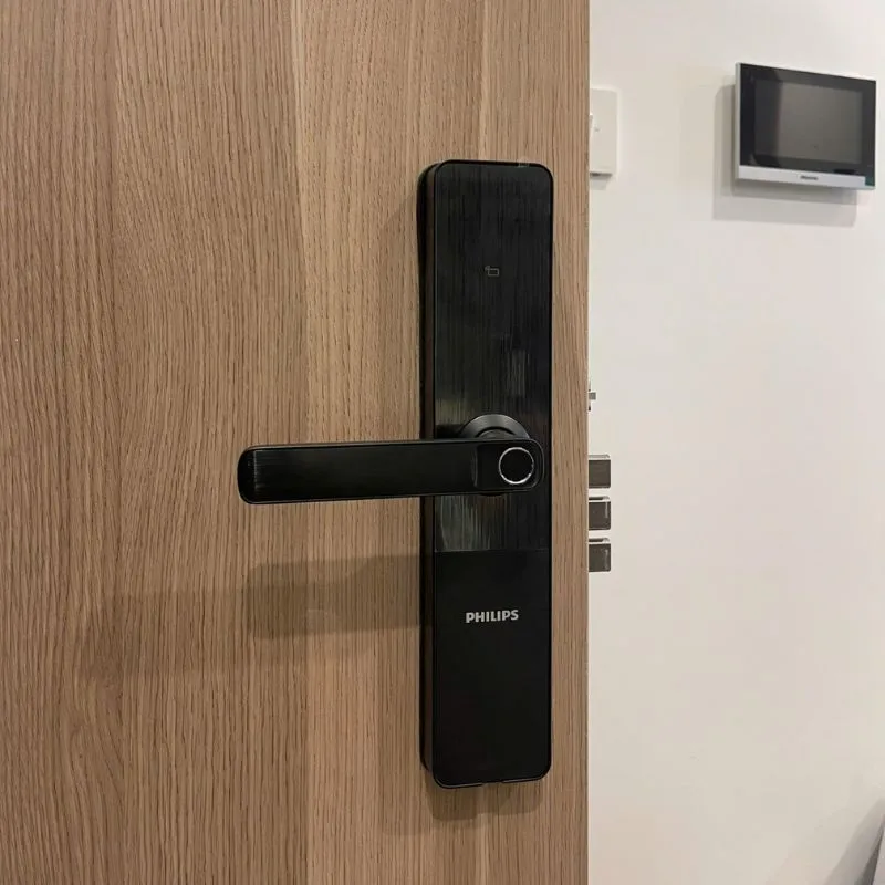 Khóa vân tay đạt chuẩn IP67 chống bụi nước hiệu quả ngoài trời