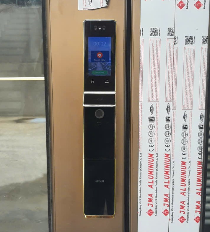 Khóa cửa bluetooth và wifi Hexa P100M-Promax