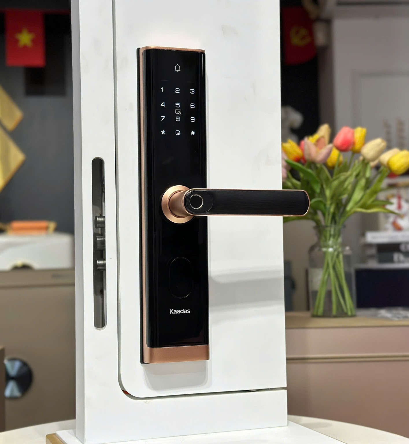 Khóa cửa Bluetooth và Wifi Kaadas M7-W