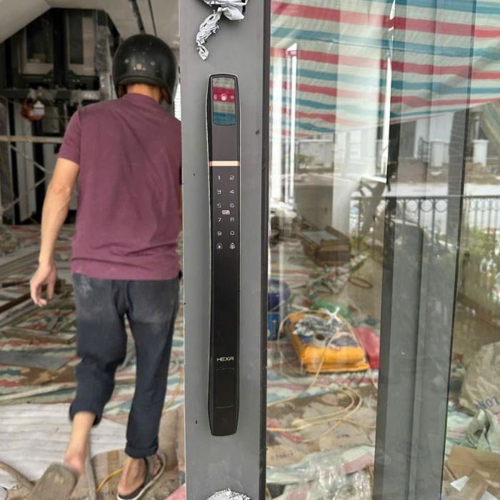 lắp đặt khóa vân tay quận 3 6