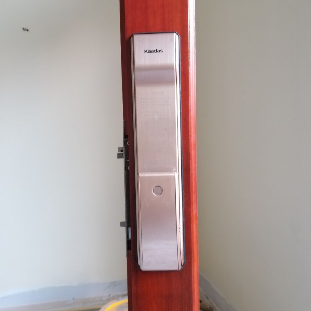 hinh anh lap dat kaadas k9 5w