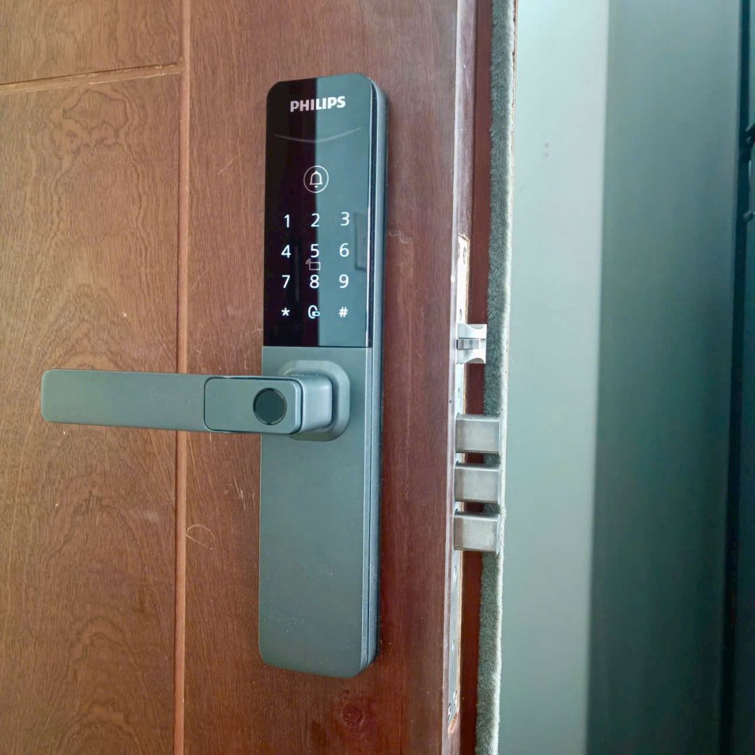 hinh anh lap dat philips ddl615 5hbs